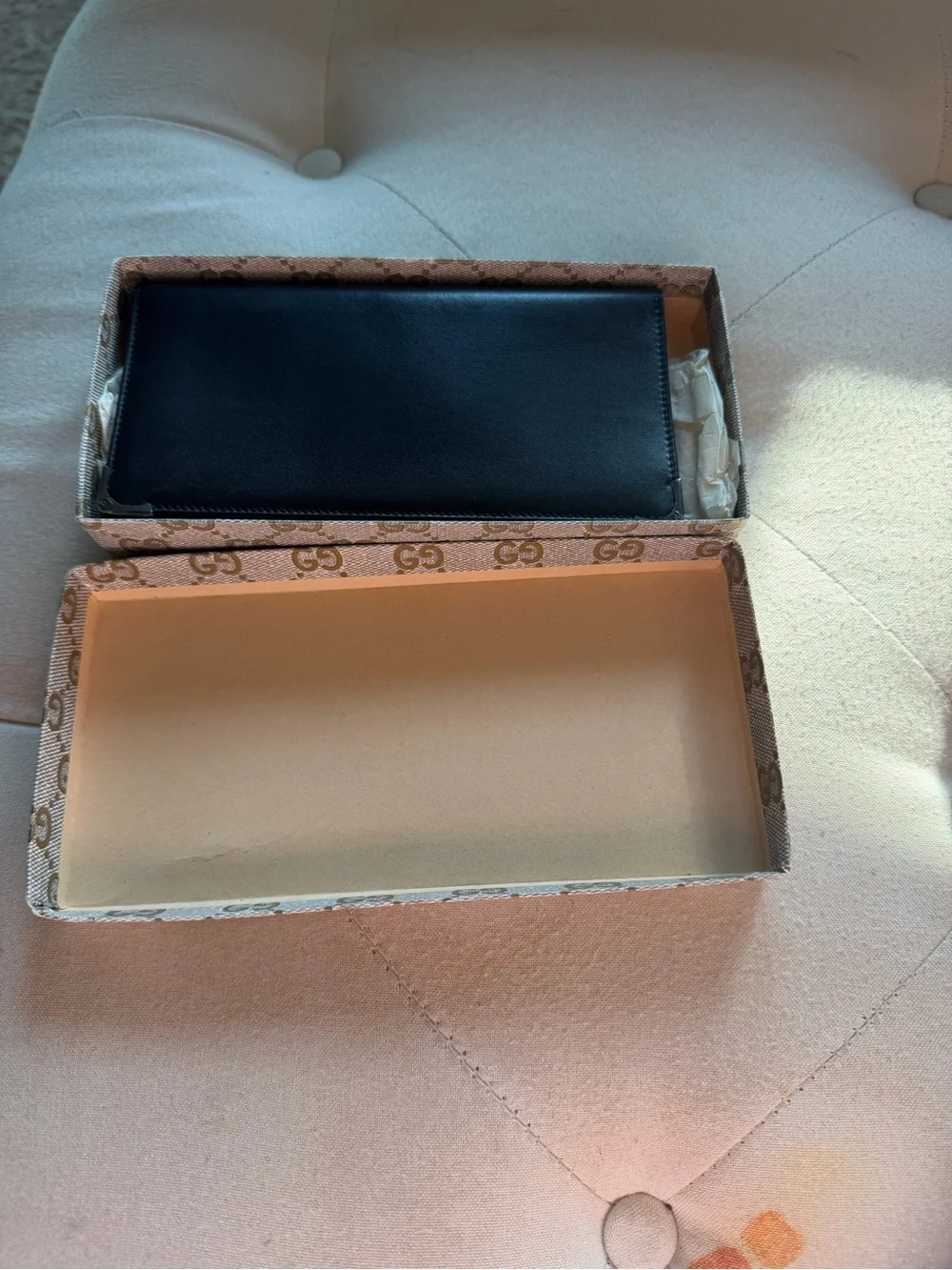 Authentic Black Gucci Leather Men’s Wallet
